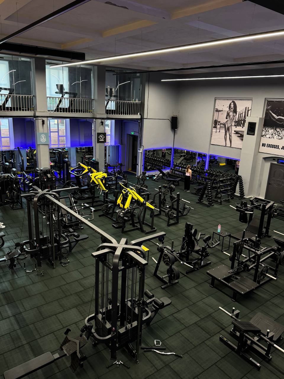 Зал Univer Gym